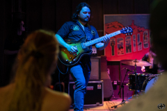 Cut-Throat-Finches-17